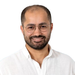 Herr Dr. med. Mesut Badur